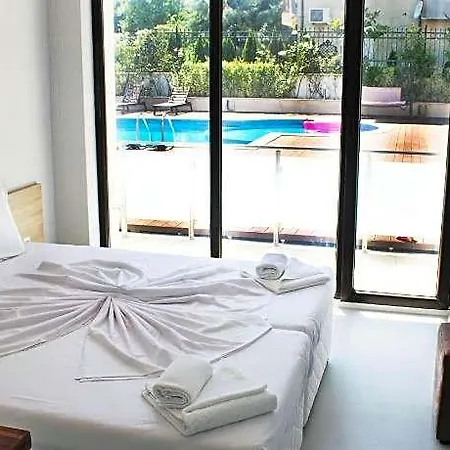 Hotel Stamopolu Lux 3*